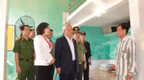NA Vice Chairman checks Ninh Khanh Prison 