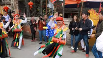 Centuries-old dancing festival kicked off in Trieu Khuc Village 