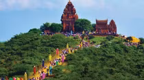 Phu Yen festival features cultural aspects of ethnic people nationwide