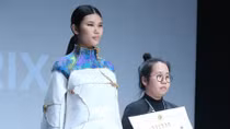 Vietnamese student wins top Japanese fashion award