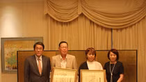 Two Japanese with great contribution to Japan-Vietnam friendship honored