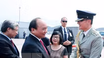 PM Nguyen Xuan Phuc finishes tour of China