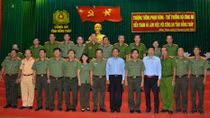 Deputy Minister pays working visit to Dong Thap Provincial Police