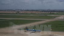 Defence ministry hands 20 ha for Tan Son Nhat airport expansion