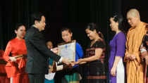 Vietnam Women's Union honors 150 typical individuals 