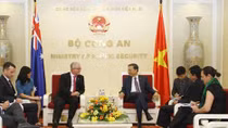  Vietnam–Australia boost cooperation on security 