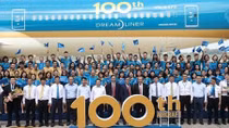 Vietnam Airlines welcomes 100th aircraft to its fleet