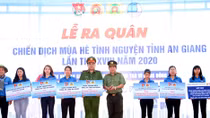 An Giang police kick off "Green summer volunteer" campaign