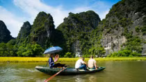 Vietnam extends e-visa policy for foreign tourists until 2021