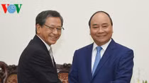 PM greets Japanese Ambassador, expert