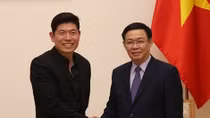 Deputy PM: Vietnam supports cashless payments