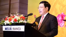 Deputy PM Pham Binh Minh hosts diplomatic corps 