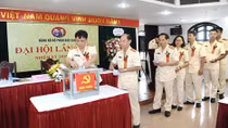 Public Security Newspaper holds Party Congress for 2020-2025 term 