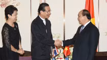 PM urges Thai firms to grasp opportunities in Vietnam