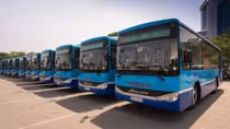Hanoi to launch 13 new bus routes 