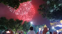 Hanoi proposes to host high fireworks at three places during Tet