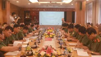 Workshop discusses issues related to electronic identification card 