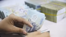 Corporate bond issuance rises in eight months