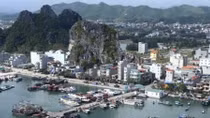 Quang Ninh strives to expand service sector