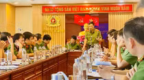 Counter-Narcotics Police Department works with Thanh Hoa police