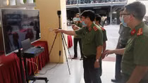 Deputy Minister Bui Van Nam inspects preparation for election at Polling Station No. 7
