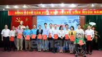 Hanoi calls for investment in 12 start-up IT projects
