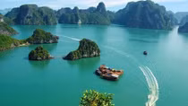Quang Ninh offers tourism stimulus packages