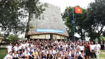 150 young Vietnamese expats to join summer camp in Vietnam 