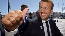 'Envy of the World': Macron Wants Baguette to Be Recognized as Cultural Heritage