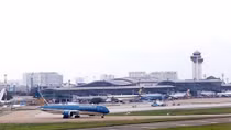 Vietnam receives wave of investment in aviation infrastructure