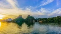 Ha Long Bay ranked in top 10 most beautiful sunrise spots in world