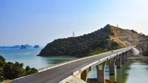 Quang Ninh’s efforts pay off in improving competitiveness