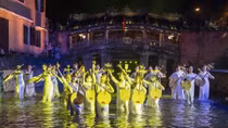 Hoi An launches new art performance to attract tourists