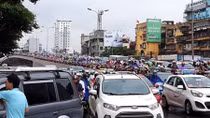 Hanoi eyes ban on non-resident motorbikes in inner city