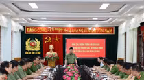Deputy Minister Bui Van Nam works with Lai Chau Provincial Police 