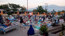 No Vietnamese victims reported in Indonesia quakes, tsunami