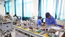 Vietnam strives to have 62 percent of labourers trained