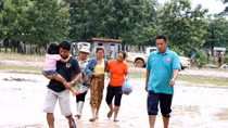EVN offers support to victims of Lao dam collapse