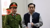 Former public security officers proposed jail terms of 30 months-15 years