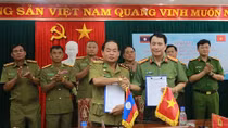 Thua Thien – Hue Police and Laos’ Salavan Security Department sign memorandum of understanding on cooperation 