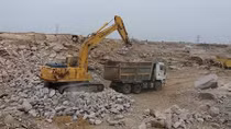 Nghe An tries to curb illegal mining of monolith 