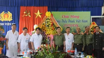 Deputy Minister Nguyen Van Son visits Hospital 199