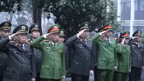 MPS leaders pay tribute to President Ho Chi Minh