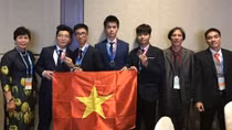 Vietnamese student wins gold medal at IOAA