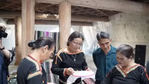 Indonesia - Vietnam cultural exchange through Batik and Brocade Weaving 