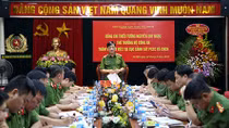 Deputy Minister Nguyen Duy Ngoc works with Department of Fire Prevention and Fighting