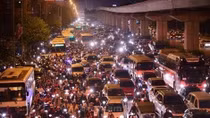 Hanoi plans solutions to increase public transport use
