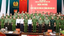 Can Tho Municipal Police Department reviews task performance 