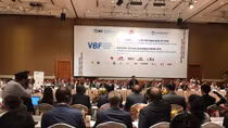 Mid-term Vietnam Business Forum opens in Hanoi