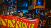 Residents of Truc Bach rejoice as quarantine order lifted 